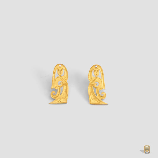 Han Dynasty Dancer Earrings, 18k gold, diamonds